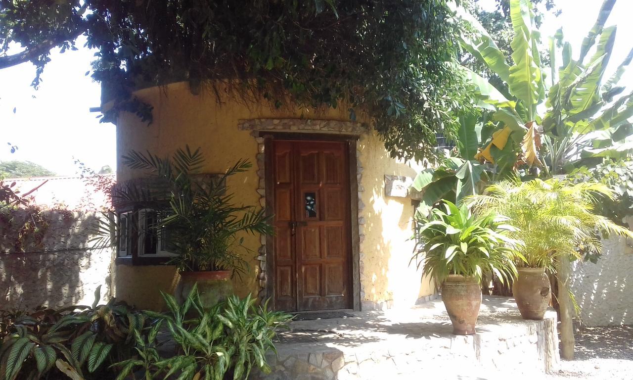 Kokrobite Garden Esterno foto